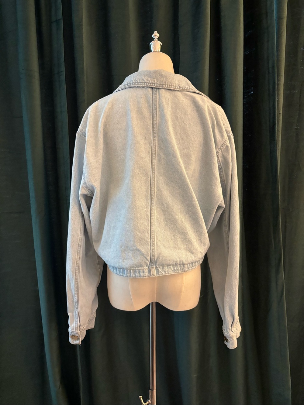 Zara Light Blue Cropped Denim Jacket with Brass Buttons - Picture 9 of 10